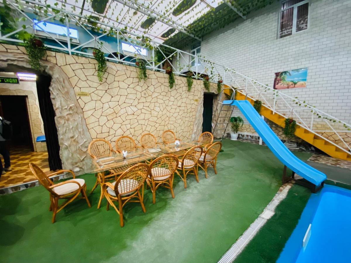 Turon City Plaza บูคารา ภายนอก รูปภาพ